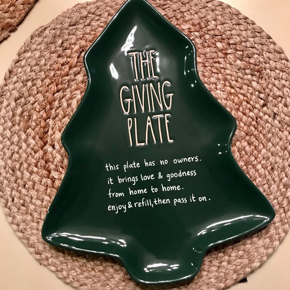 🌲🌲 Rea Dunn Giving Tree Plater🌲great gift idea 🌲 New